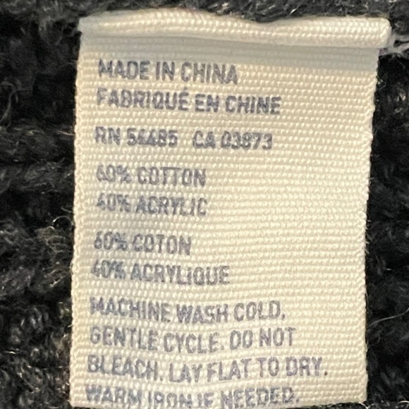 American Eagle Cable Knit Sweater - Sz. Small - Picture 5 of 5